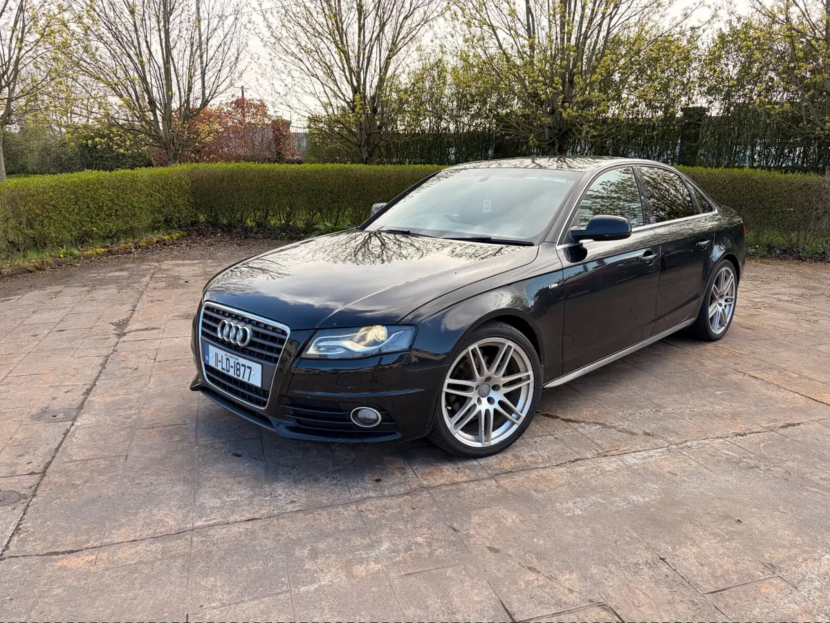Audi A4 2011 - Image 1