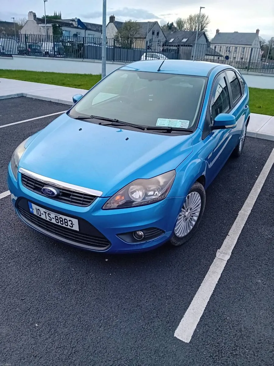 2010 Ford focus ztec 1.6 dsl tax & nct - Image 2