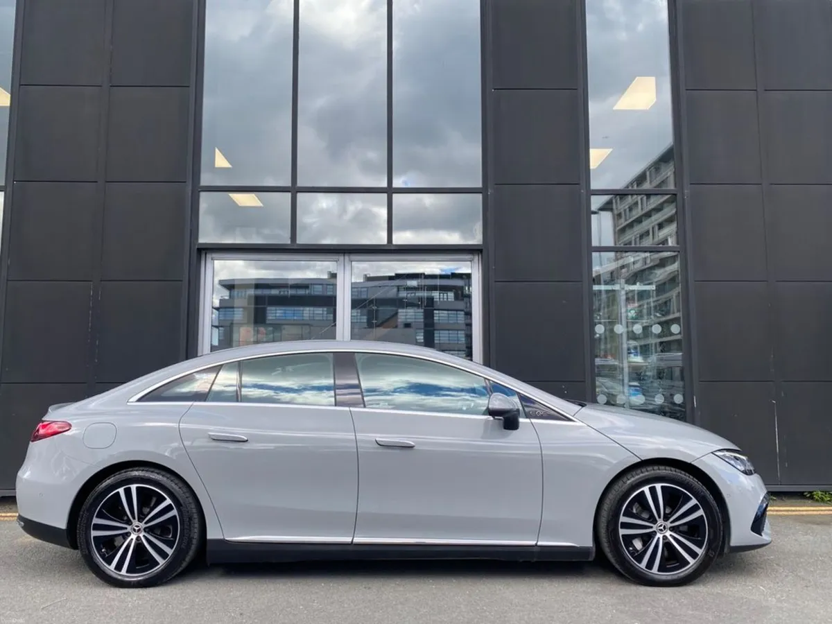 Mercedes-Benz EQE EQE 300 Sport Auto EV - Image 4