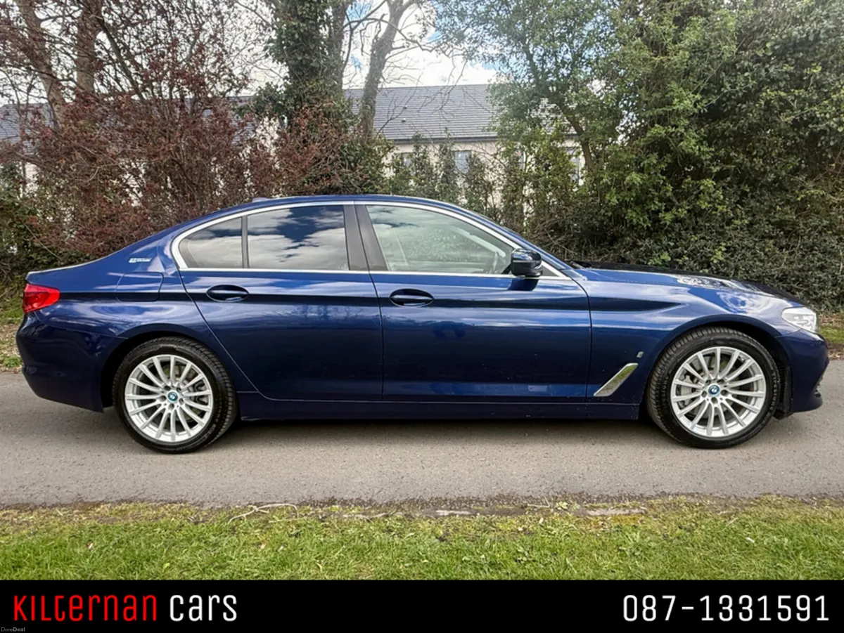 BMW 5-Series 530E G30 LUXURY 4DR AUTO - Image 2