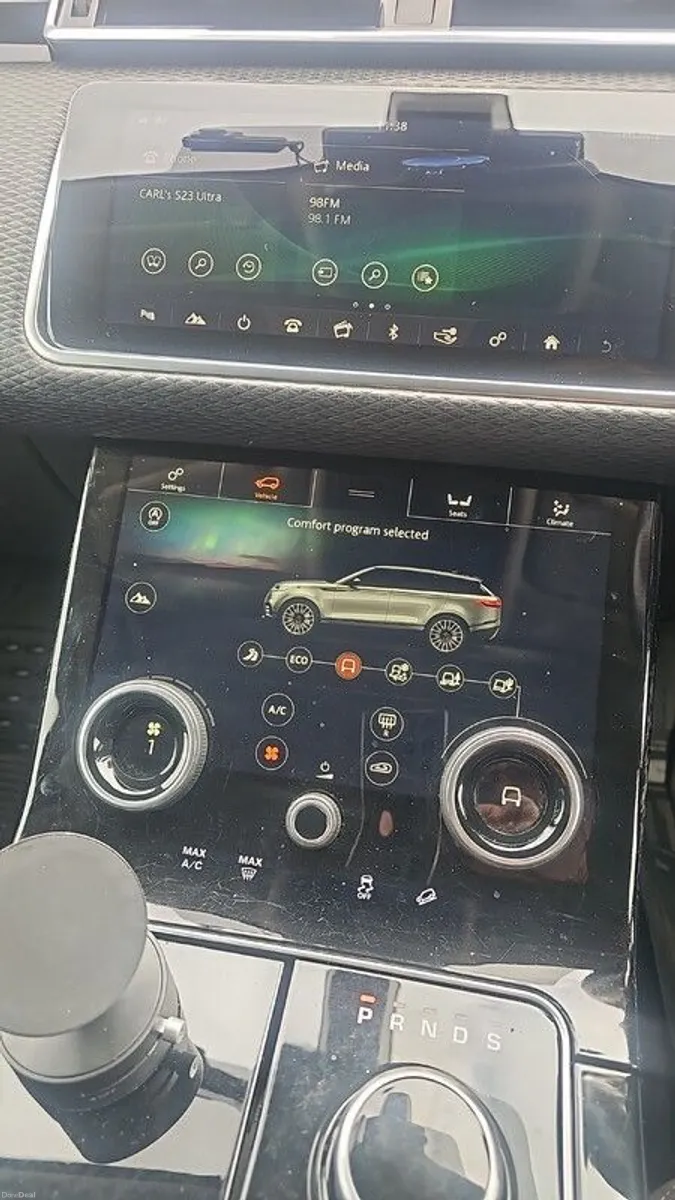 2019 Land Rover Range Rover Velar - Image 3