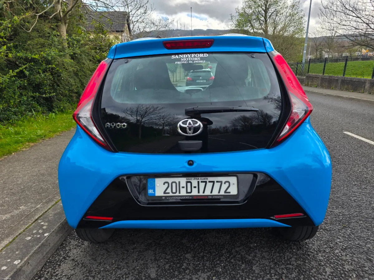 Toyota Aygo 1.0 Xplay Sphone 4DR - Image 4