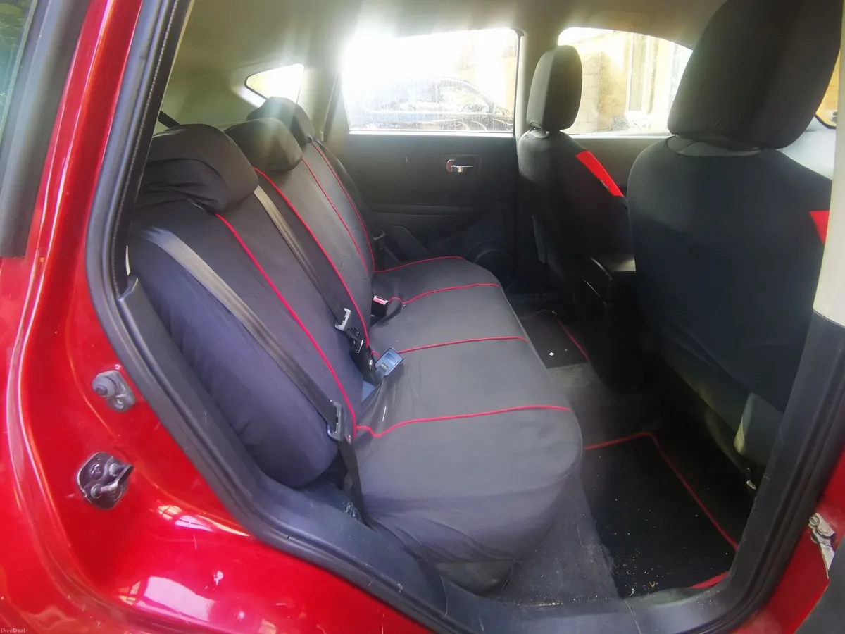 Nissan Qashqai 2012 - Image 2