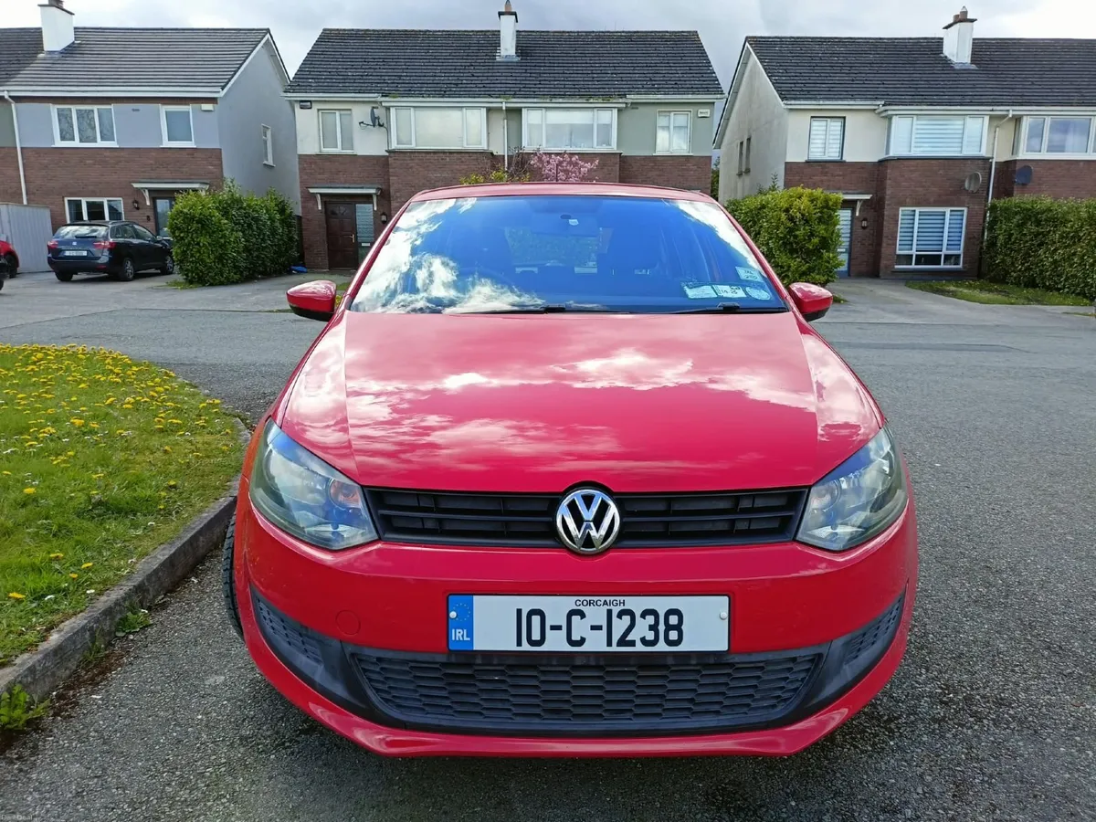Volkswagen Polo 2010 - Image 2