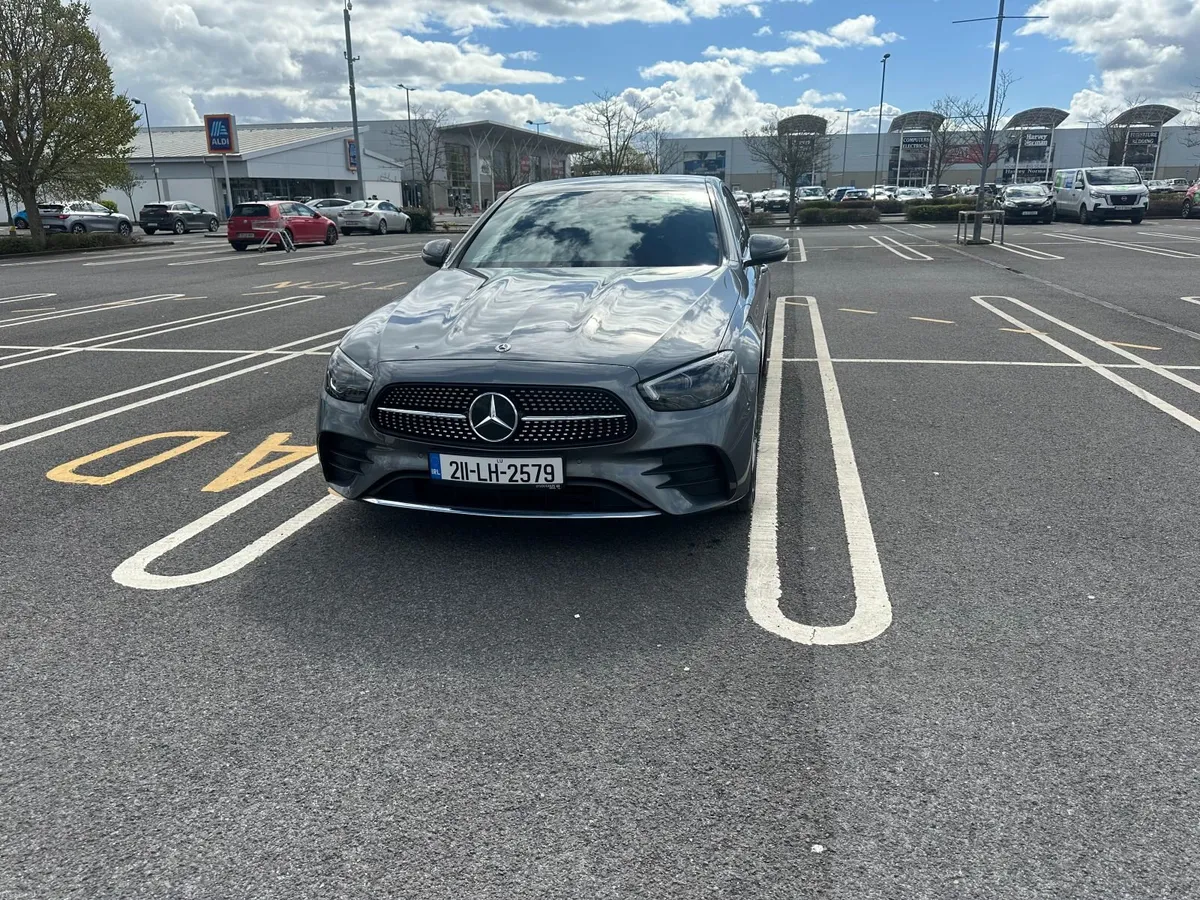 2021 Mercedes-Benz E300de AMG Line (High spec) - Image 2