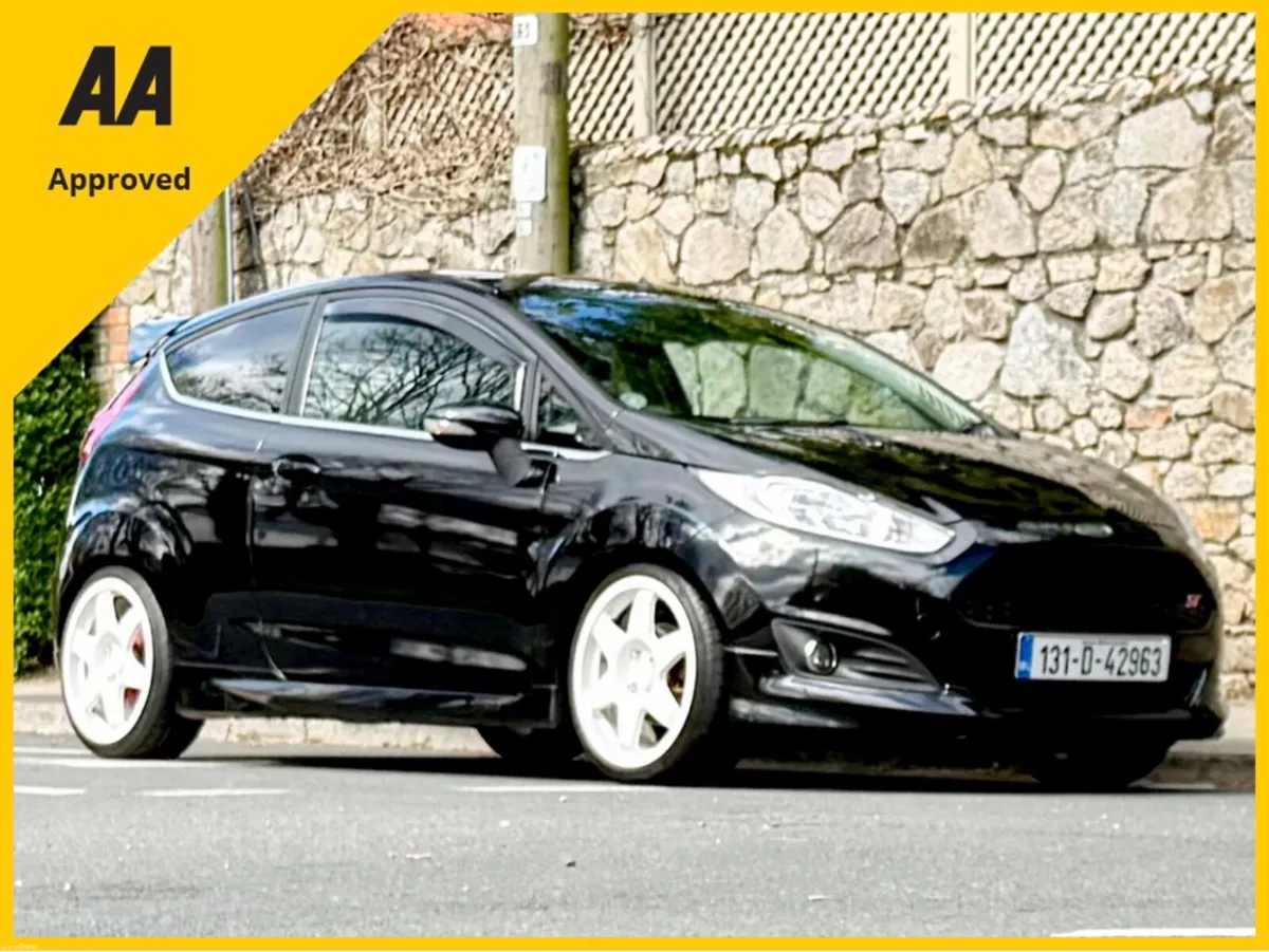 Ford Fiesta 2013!!1.2L ZETEC!!! ST-LINE !!! - Image 1