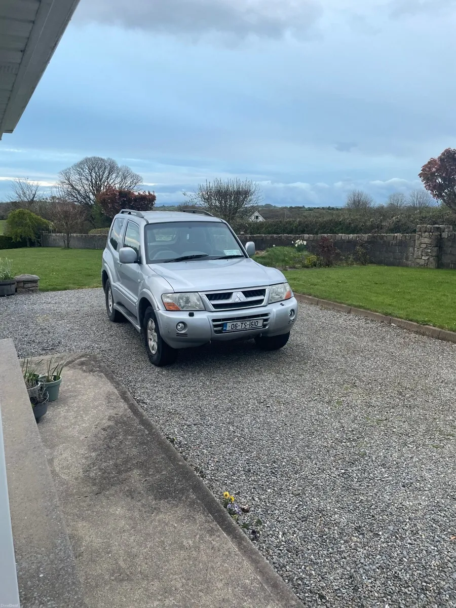 Mitsubishi Pajero 2006 - Image 1