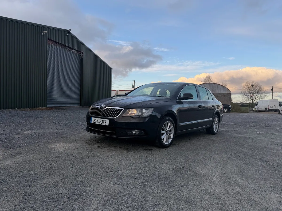 2015 Skoda. Superb 2.0 diesel - Image 2