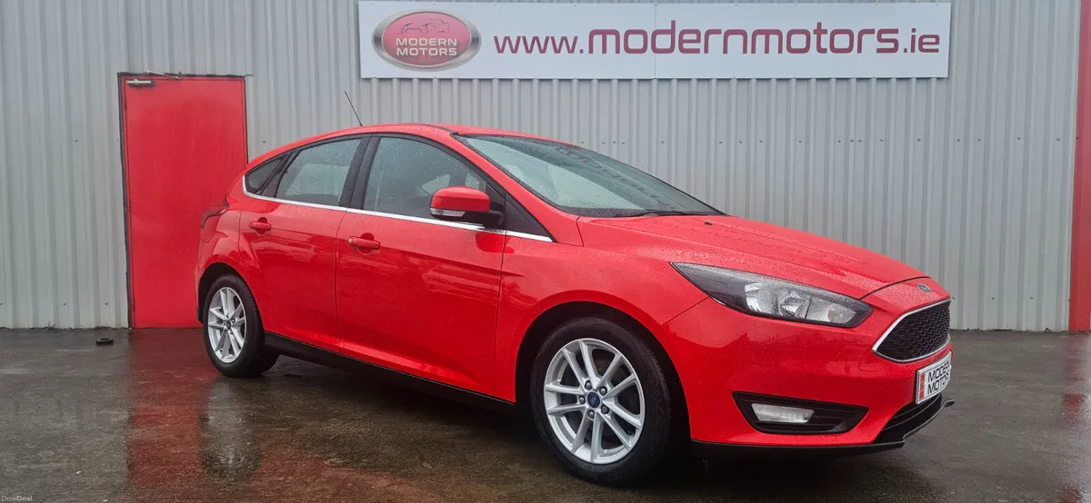 Ford Focus zetec 1.0 eco 125bhp 6speed low mls - Image 1