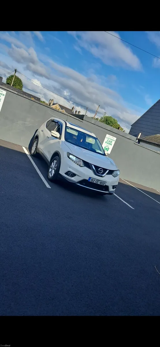 X-Trail low miles 7 seater - Image 2