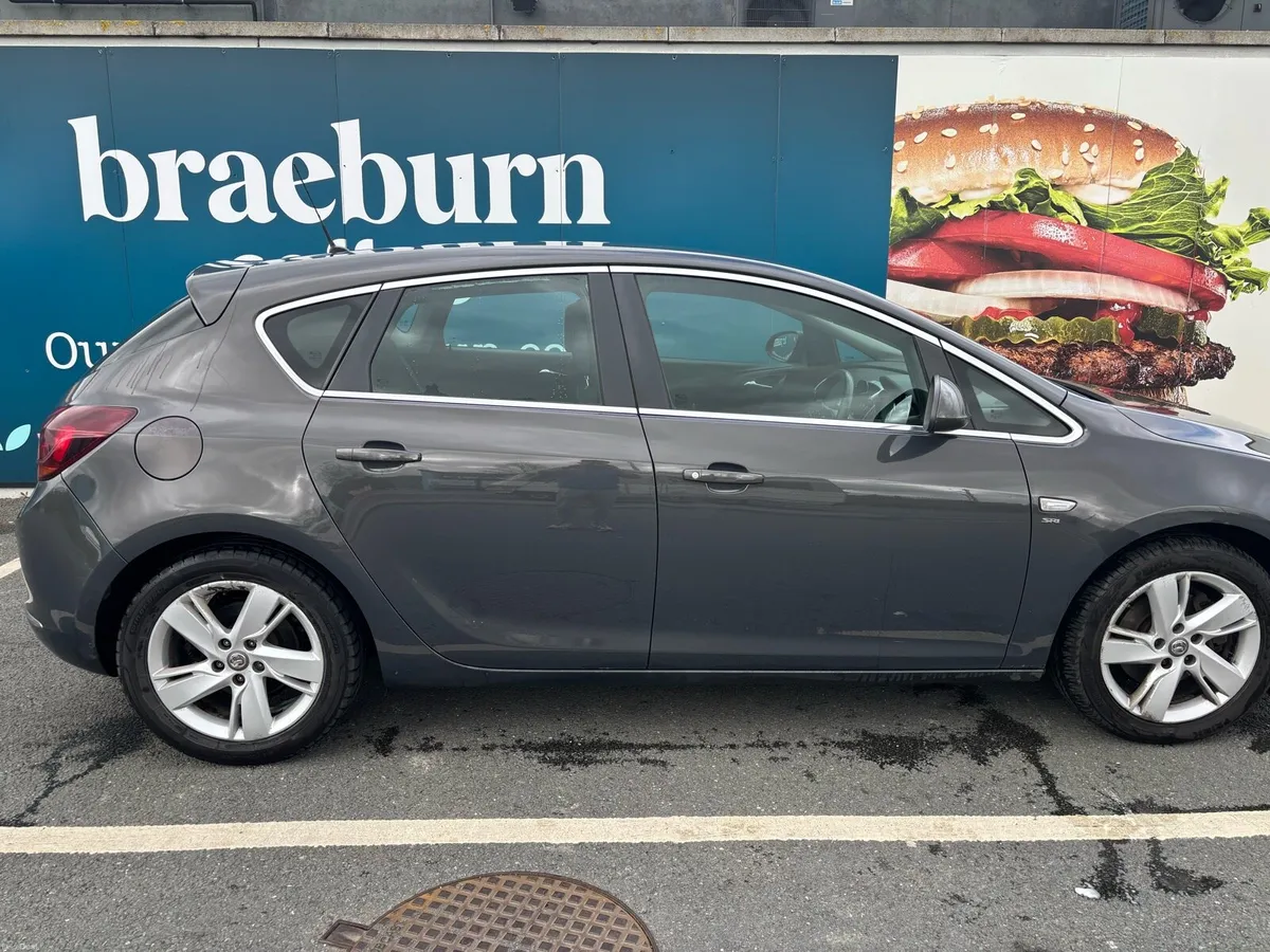 2014 Vauxhall Astra - Image 3