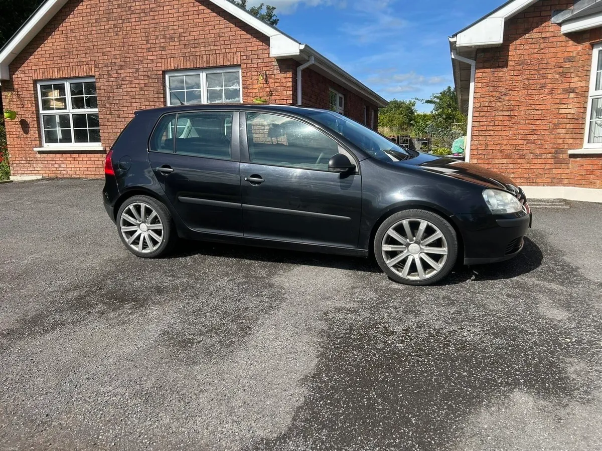 Volkswagon Golf 2008 - Image 3