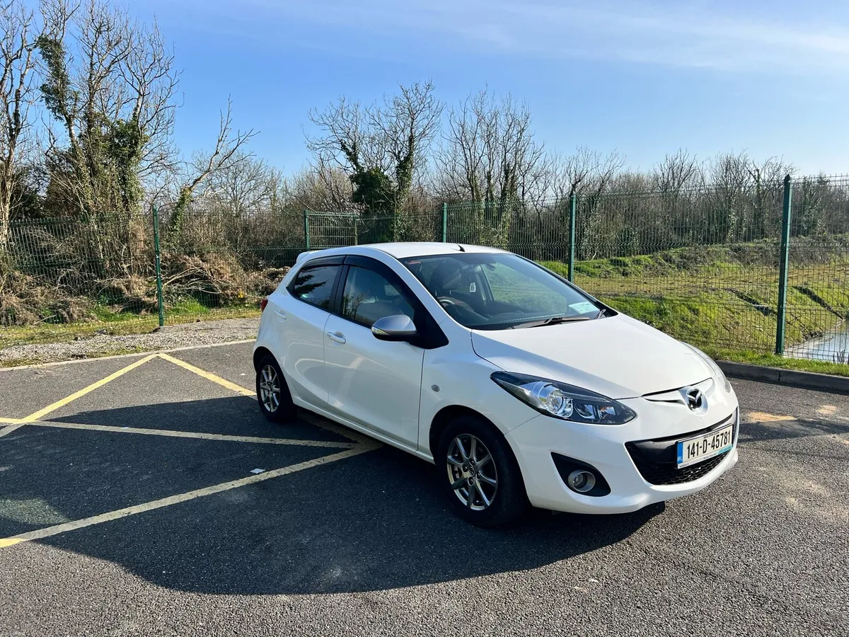 Mazda demio - Image 2