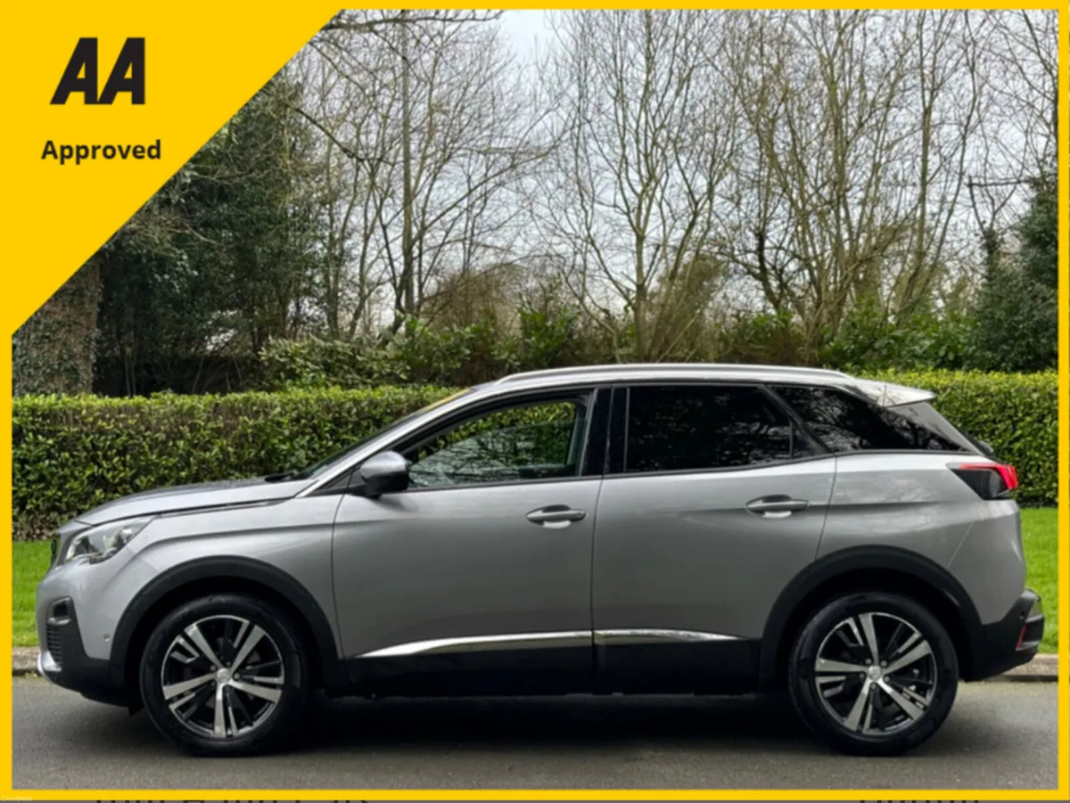 Peugeot 3008 1.2 ALLURE 2019 *LOW KLMS* - Image 4