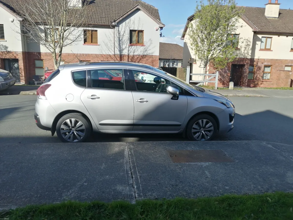 PEUGEOT 3008    2016 - Image 2