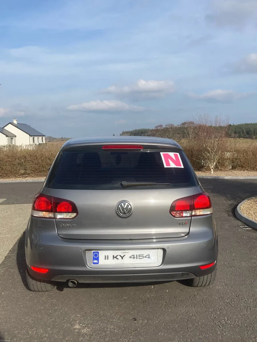 Volkswagen Golf - Image 4