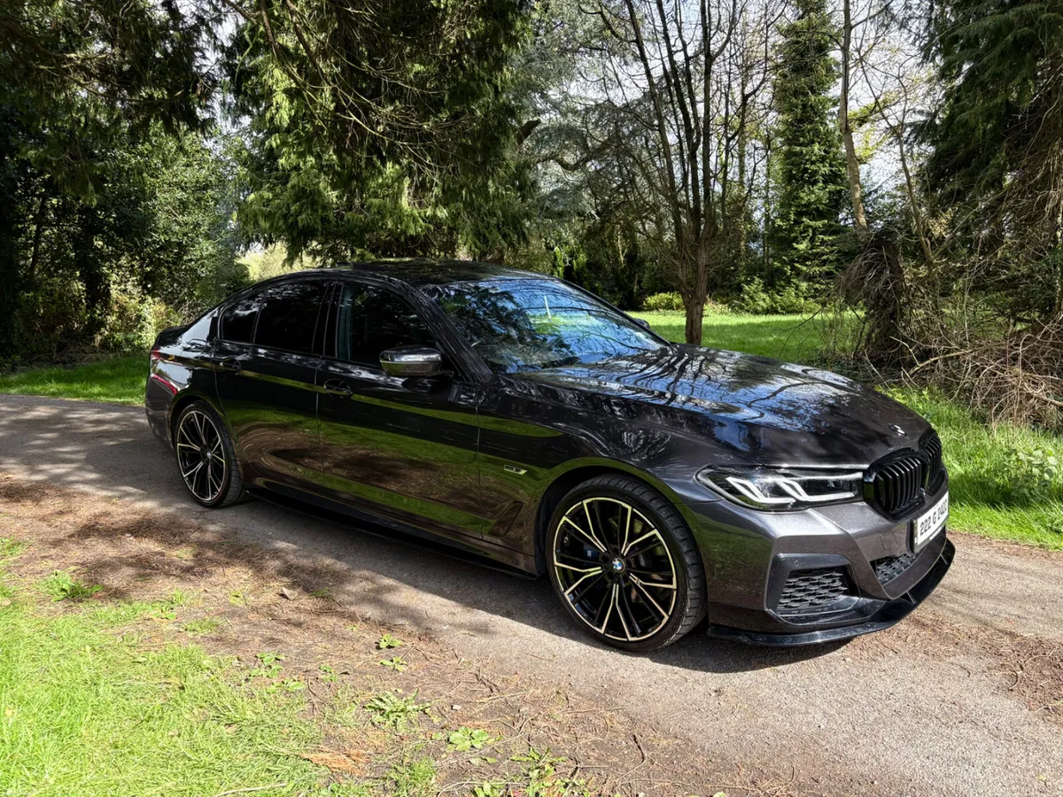 222 BMW 530e M-Sport, NCT to January 2027! - Image 4