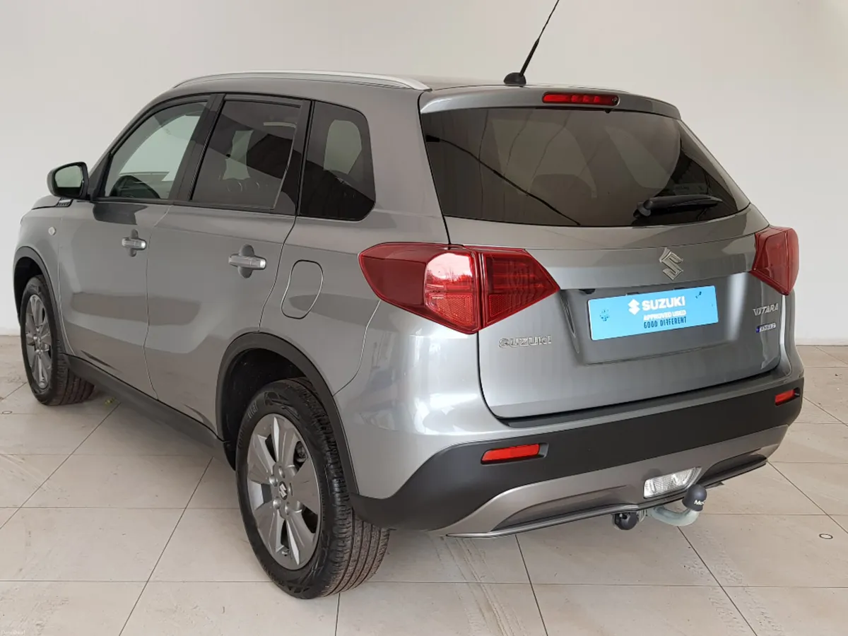 Suzuki S-CROSS 1 4 B JET Hybrid Motion - Image 3