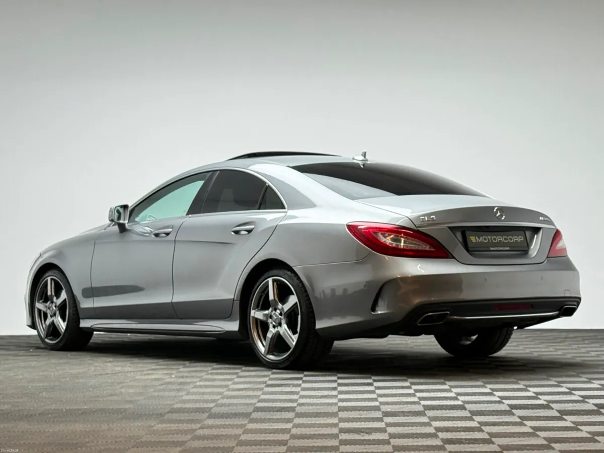 Mercedes-Benz CLS 220D AMG LINE PREMIUM *SUNROOF* - Image 4