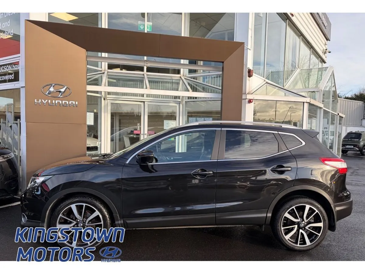 Nissan Qashqai 1.2 PET SVE CVT Auto - Image 3