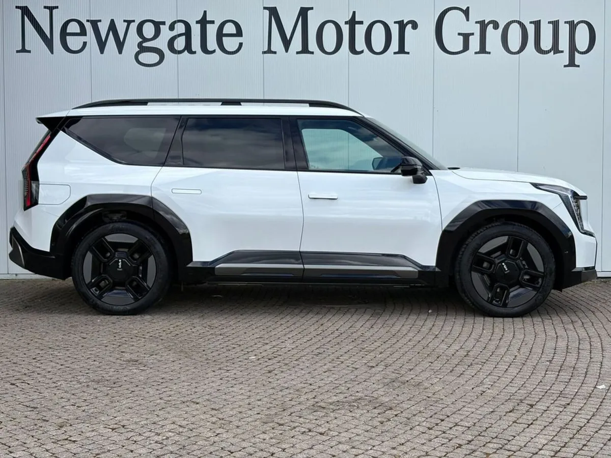 Kia EV9 GT Line 6 Seat - Image 4