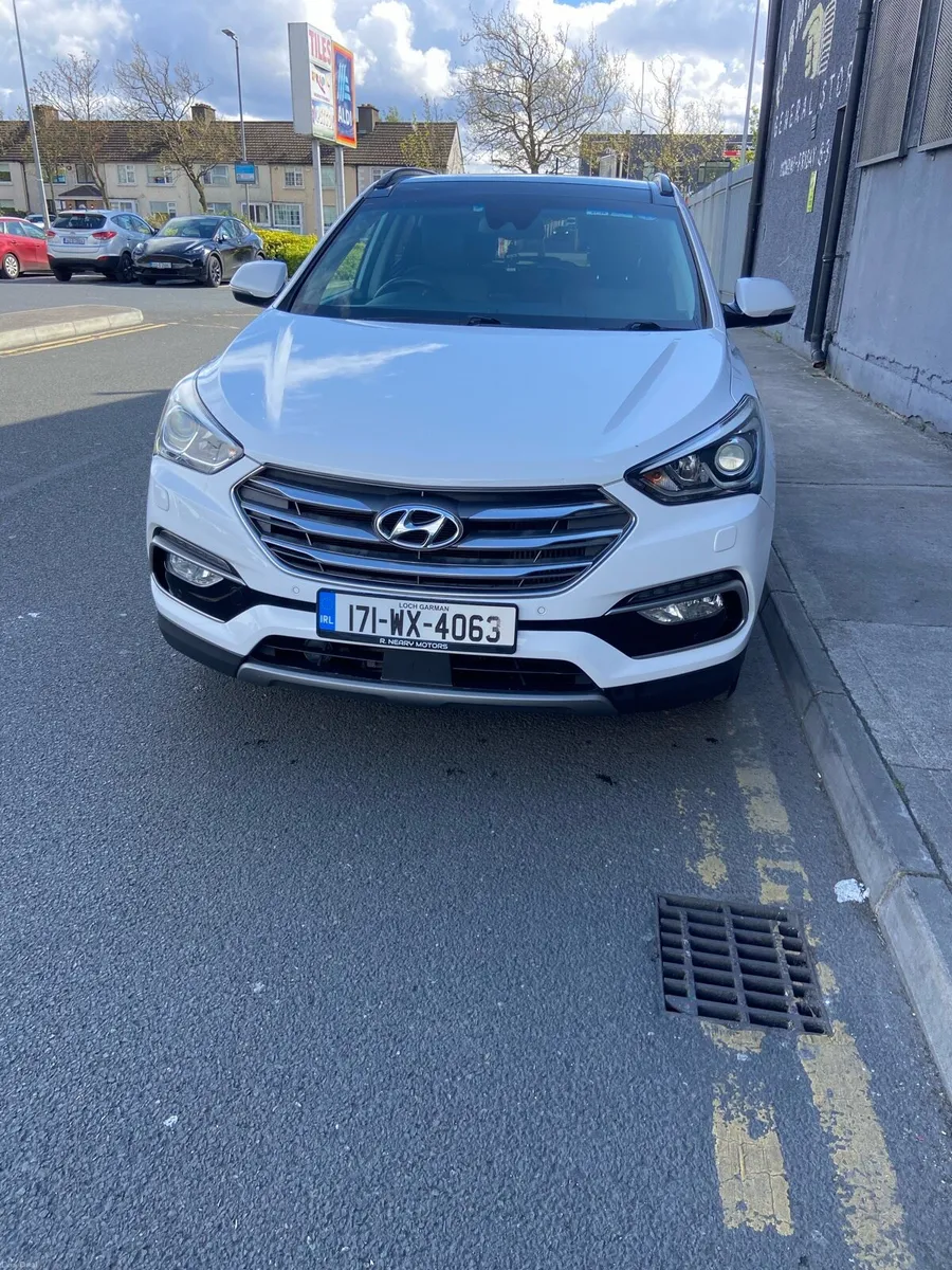 Hyundai Santa Fe 2.2 diesel 4wd auto 7 seats - Image 1