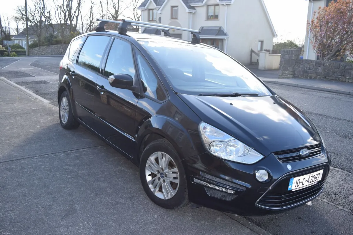 Ford S-Max 2010 - Image 2