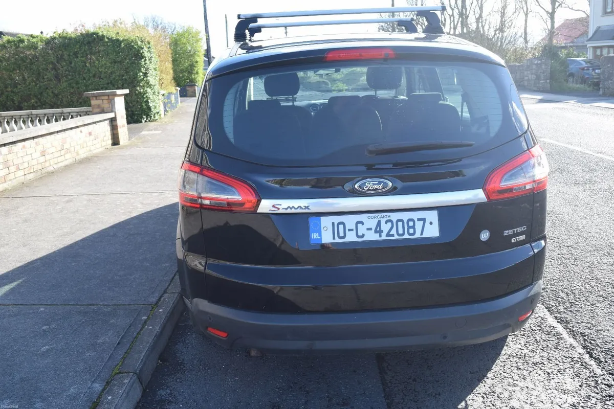 Ford S-Max 2010 - Image 4