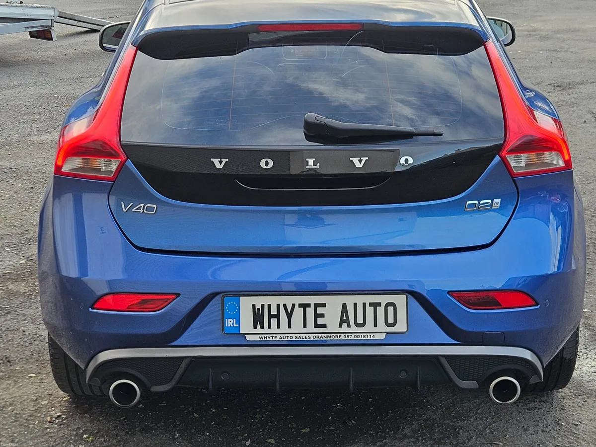 Volvo V40 2017 R DESIGN 2.0 AUTO - Image 5