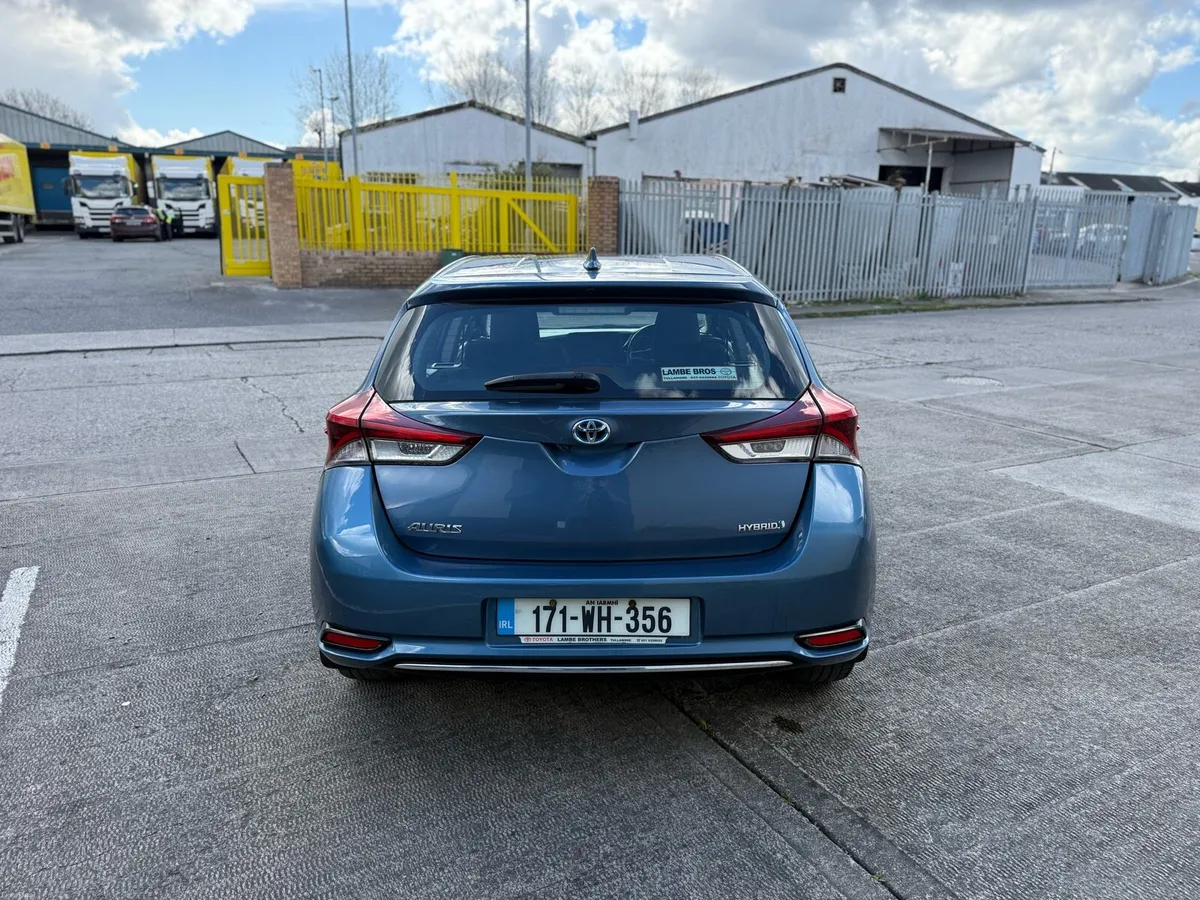 2017 Toyota Auris 1.8 Hybrid Automatic NCT 01-2027 - Image 4
