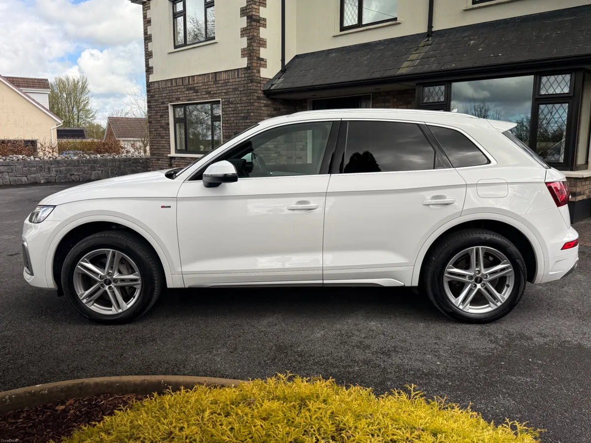 Stunning 232 Audi Q5 S-Line Quattro 300BHP! - Image 4