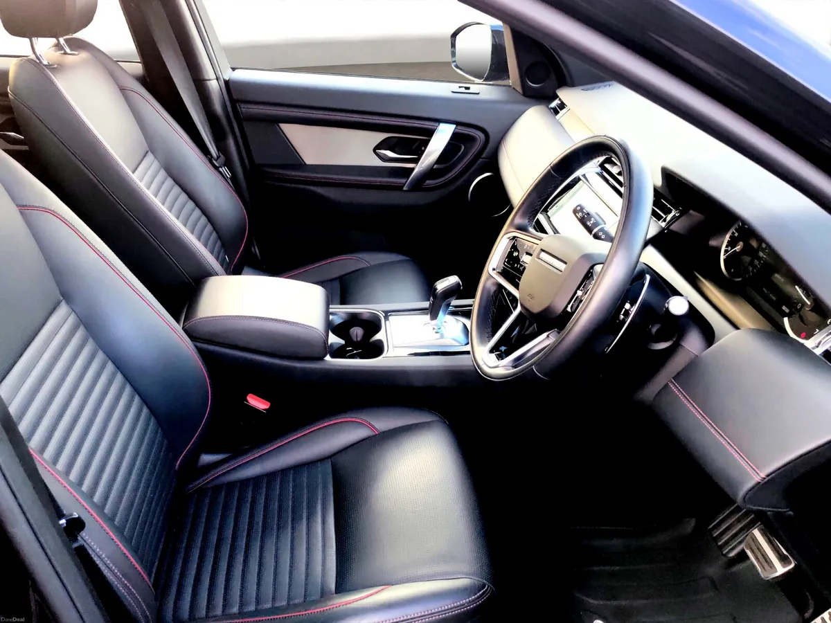 Land Rover Discovery Sport RDynamic Phev - Image 3