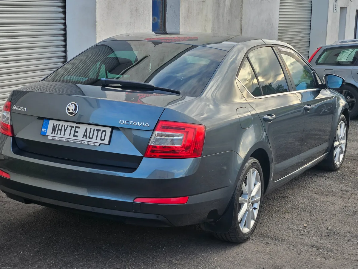 Skoda Octavia 2016 1.6 TDI STYLE - Image 4