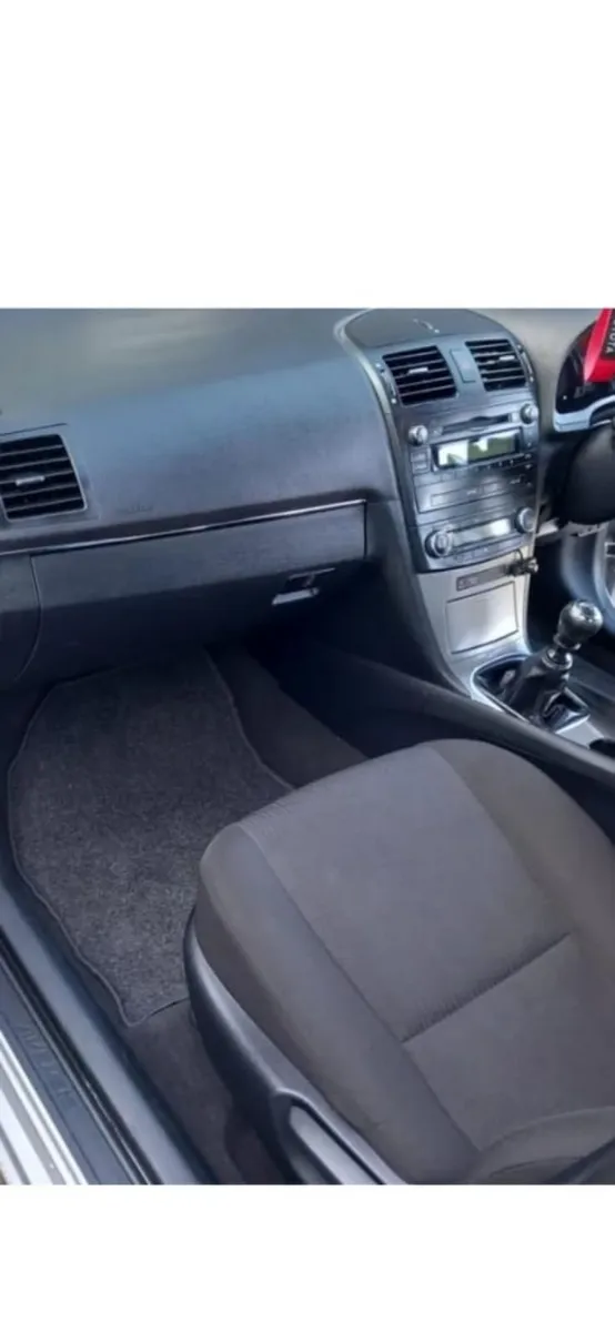 Immaculate Toyota Avensis, Nct 2/27, tax 5/26 - Image 4