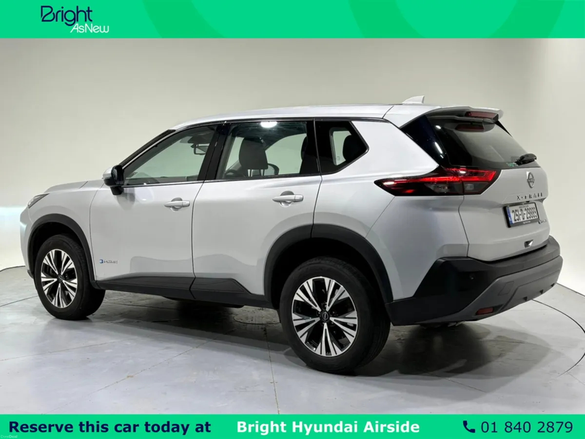 Nissan X-Trail EP SV 5 SEAT 5DR AUTO - Image 5
