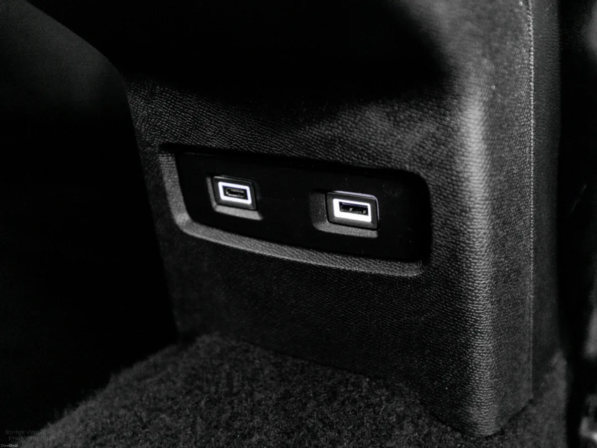 Citroen C4 ë-C4 C-Series Edition 50kWh 136HP - Image 4