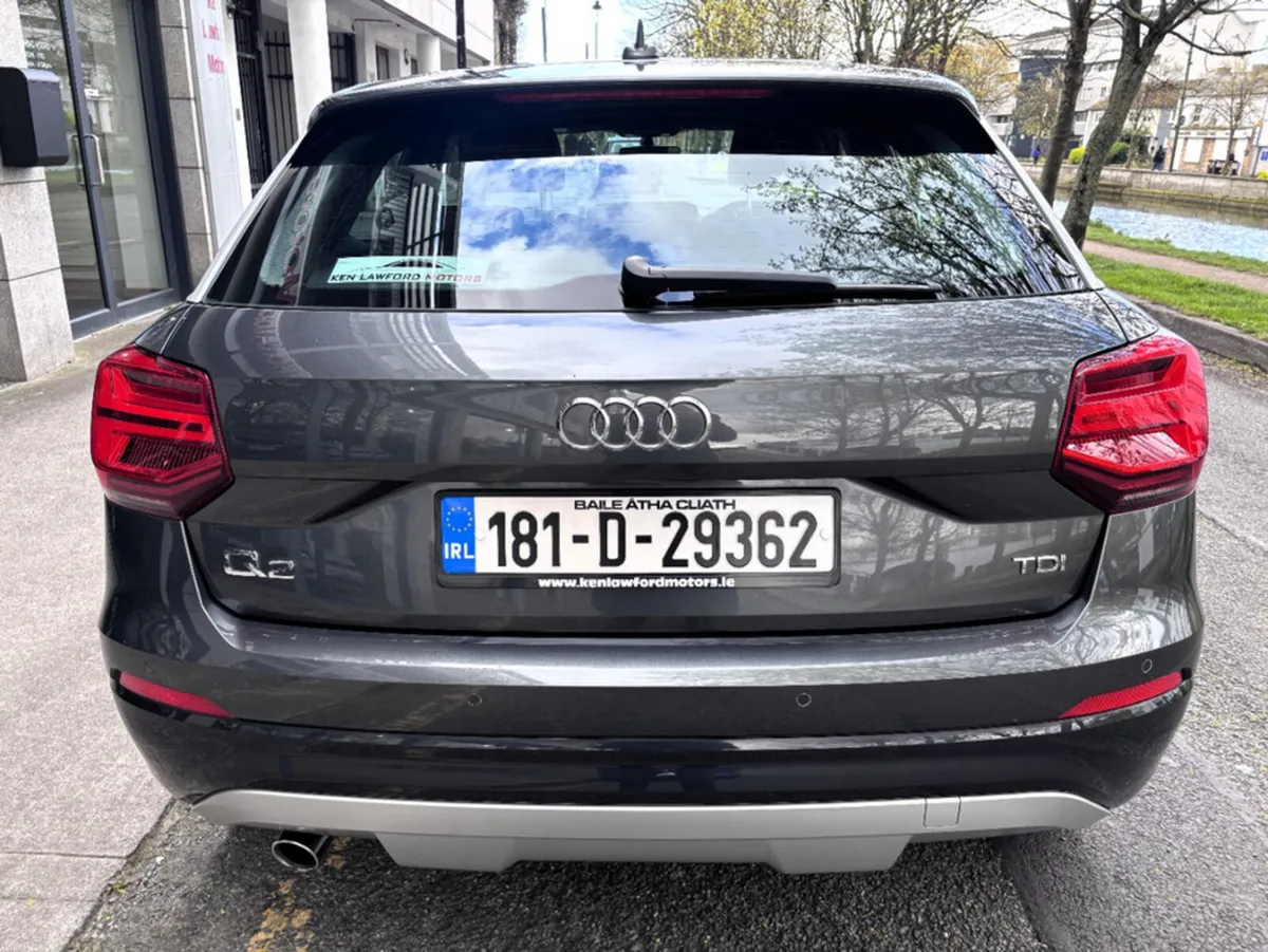 Audi Q2 1.6 TDI 116 S LINE 5DR - Image 4