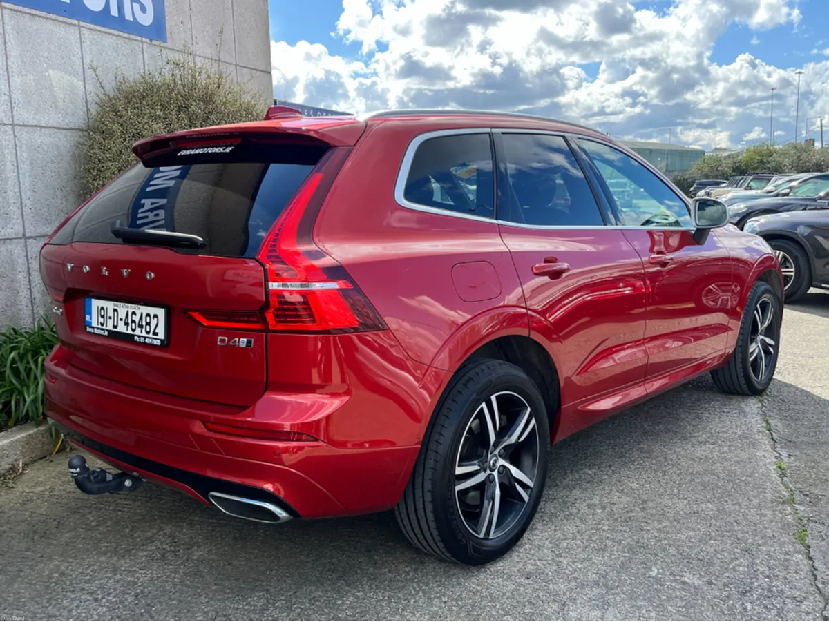 Volvo XC60 D4 R-DESIGN AWD AUTOMATIC 2.0 DIESEL // - Image 4