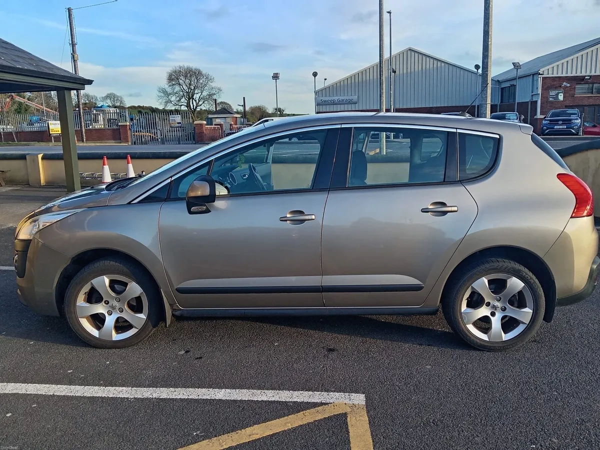 Peugeot 3008 2012 - Image 4