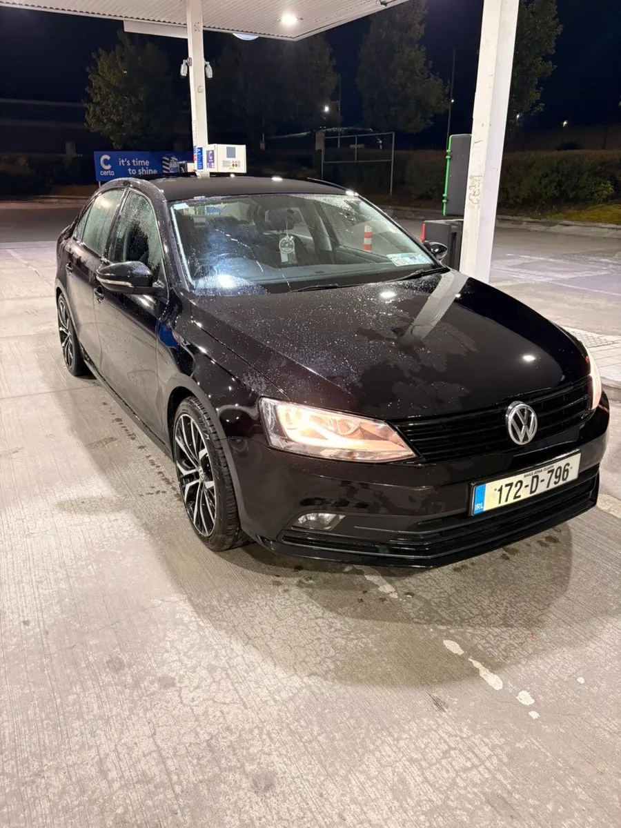 172 Volkswagen Jetta - Image 1