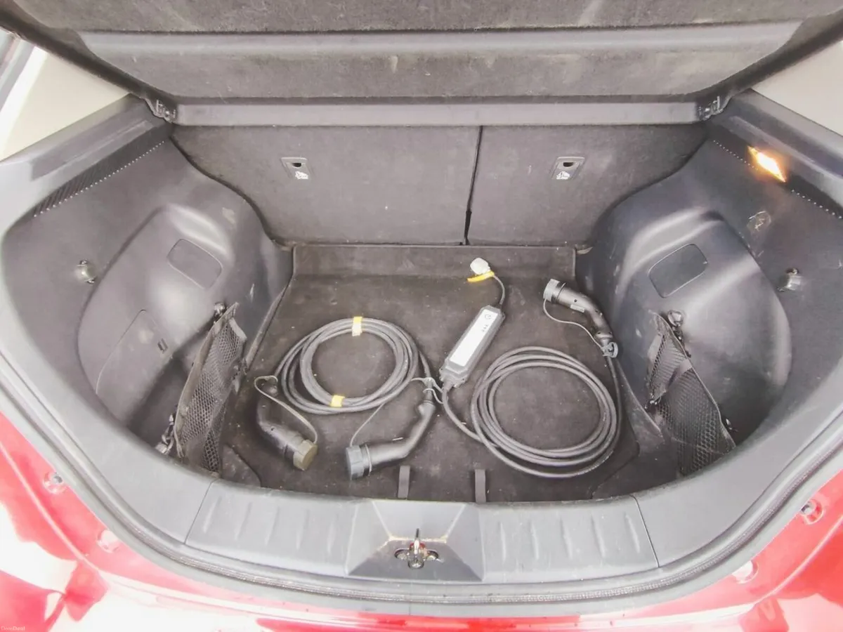 Nissan Leaf 2018 - Image 3