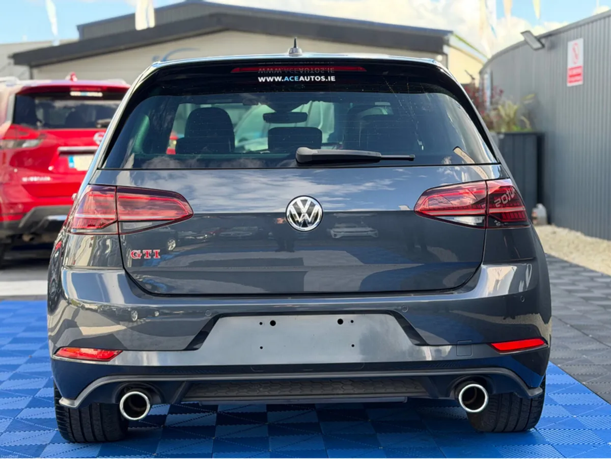 Volkswagen Golf GTI PERFORMANCE 242BHP - 2.0L PETR - Image 2