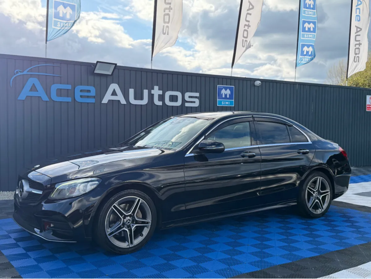 Mercedes-Benz C-Class AMG AVANTGARDE **SUNROOF** - - Image 4