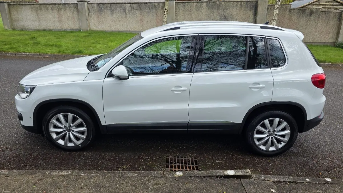 Volkswagen Tiguan 2015 - Image 4