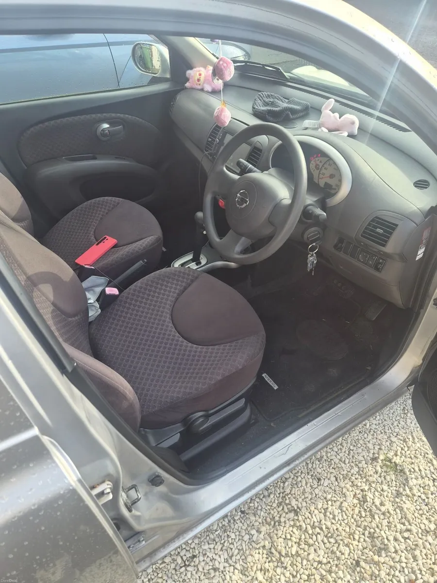 Nissan March 2010 - Image 2