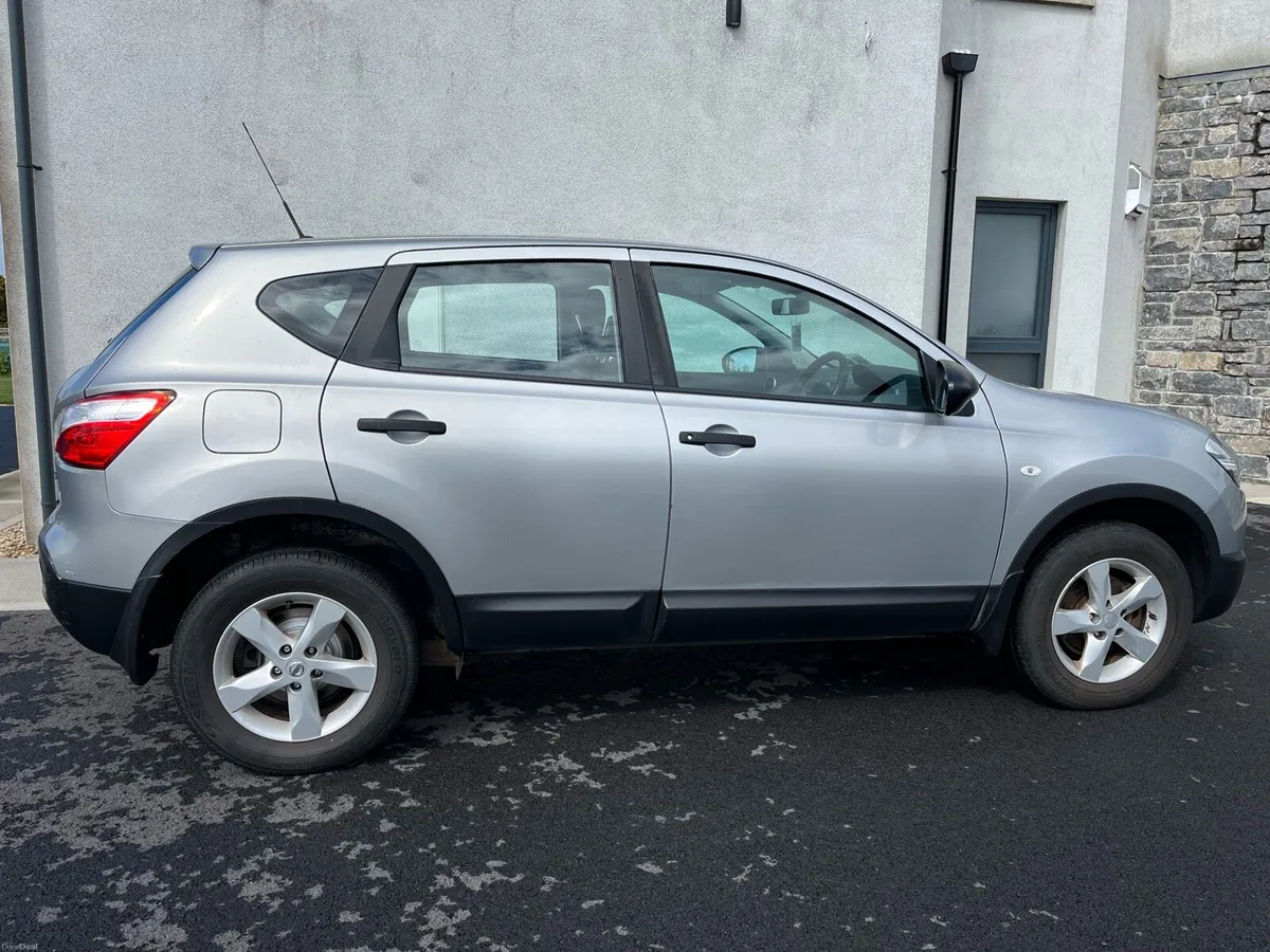 Nissan Qashqai 1.5 DSL XE - Image 1