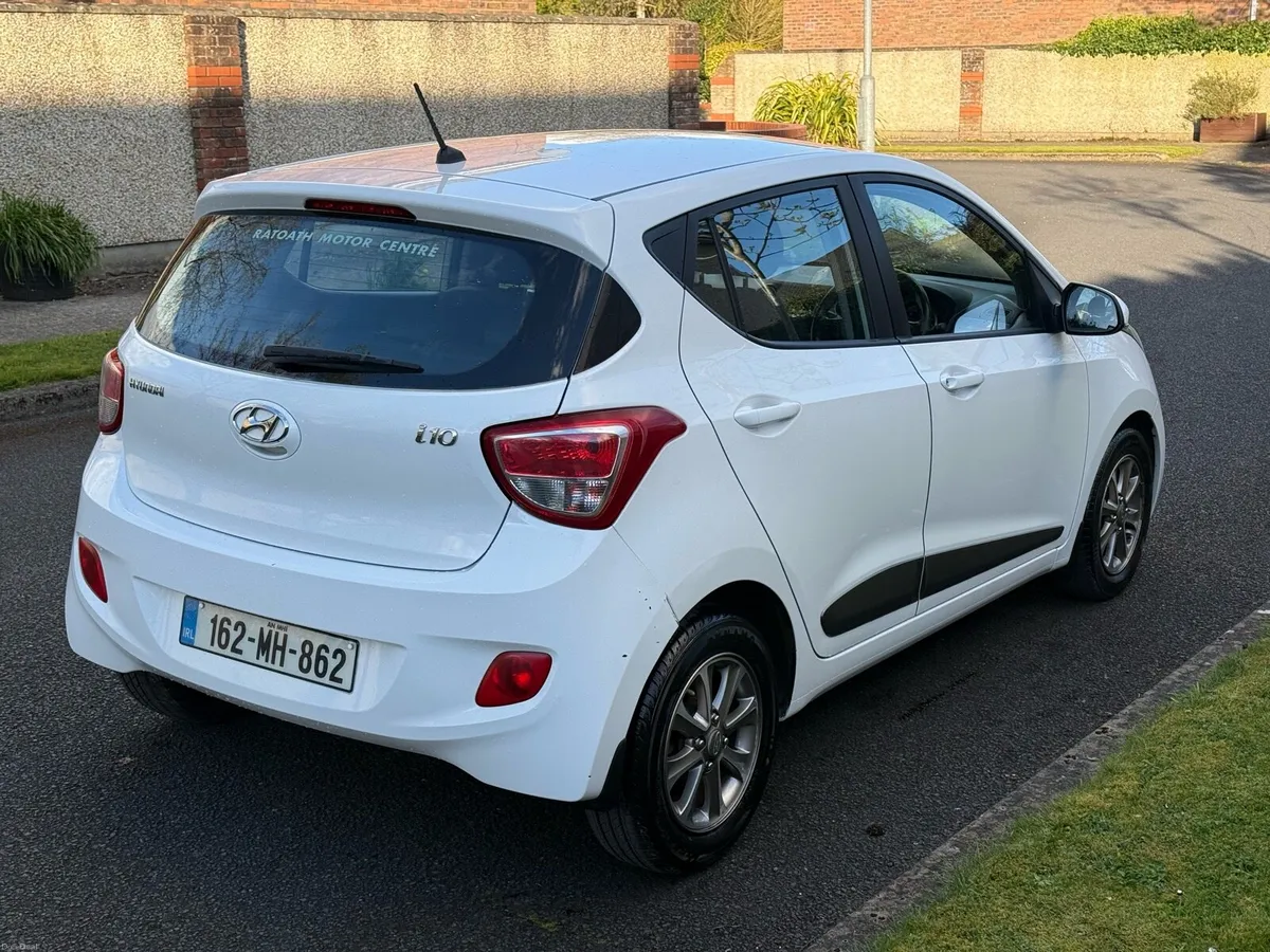 162 Hyundai i10 Deluxe NEW NCT 04/28 - Image 4