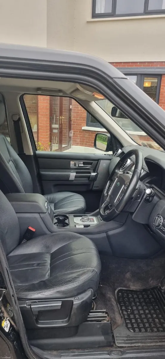 Land Rover Discovery 2012 crew cab (price inc Vat) - Image 4