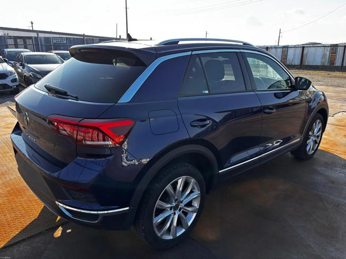 Volkswagen T-Roc TDI Sport - Image 2