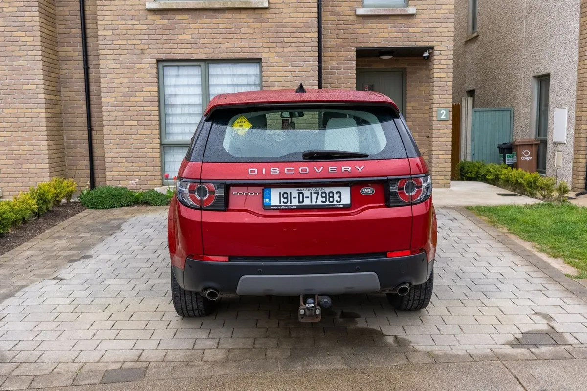 Land Rover Discovery - Image 2